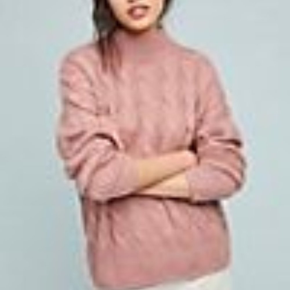 Line and Dot Cable-Knit Pullover Sweater